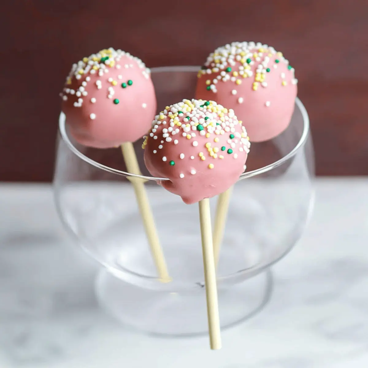 Easy Starbucks Cake Pop Recipe That Everyone Will Love