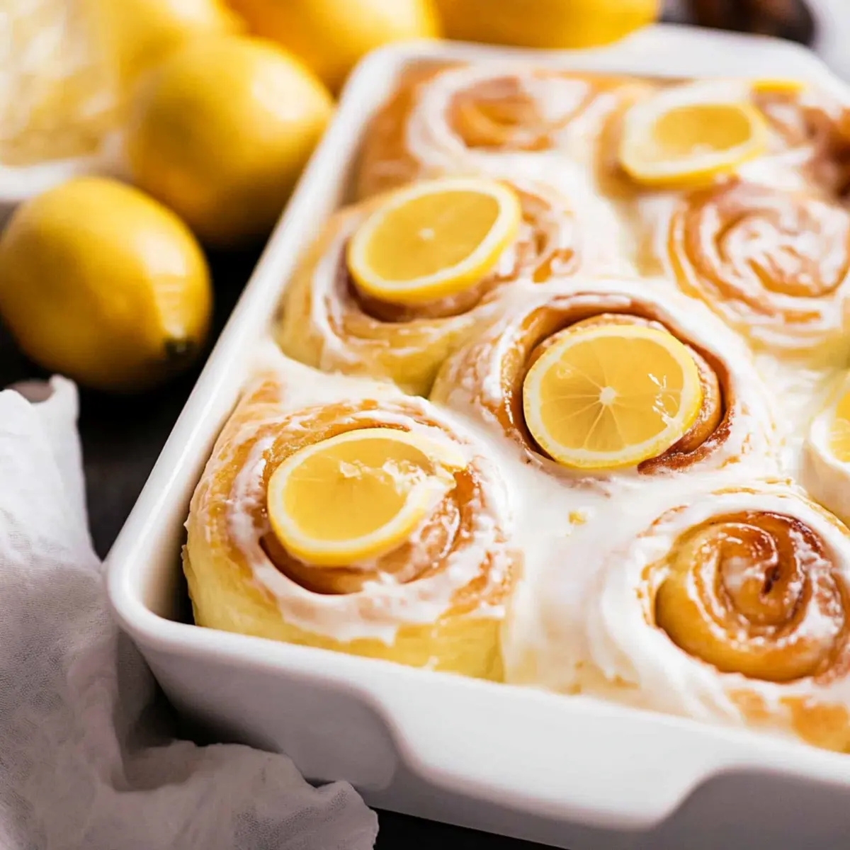 Delicious Lemon Rolls with Creamy Lemon Curd Frosting Recipe