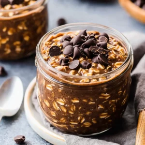 Chocolate Peanut Butter Overnight Oats