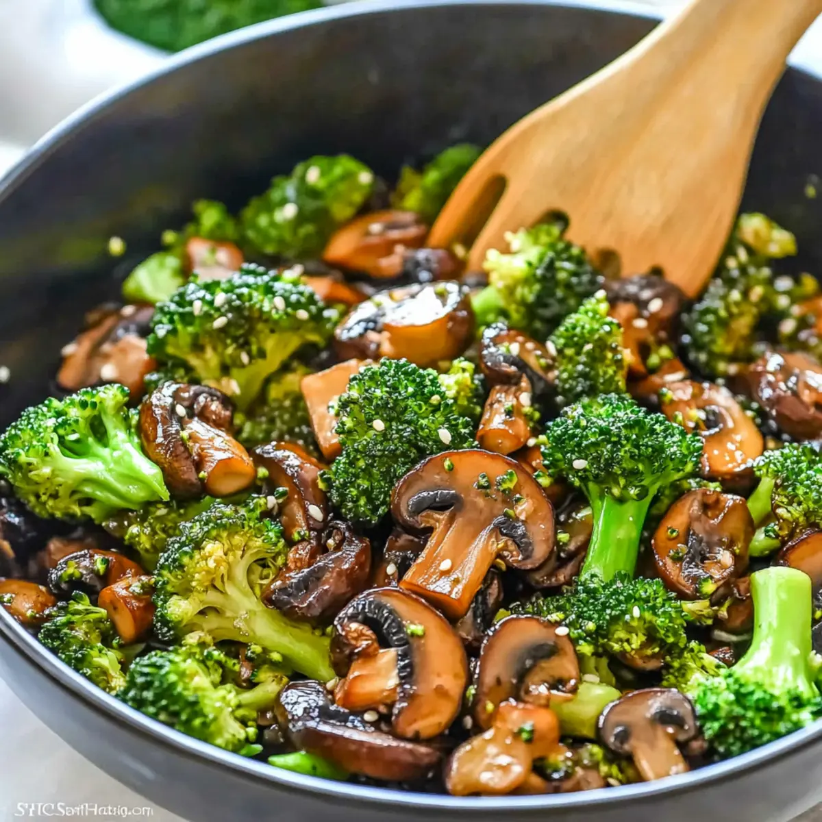 Broccoli & Mushroom Stir-Fry